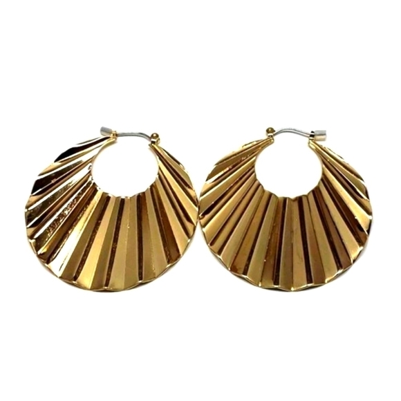 Women's Stunning Polished Gold-tone 2-inch Hoop Circle Design Dainty Earrings - Picture 1 of 6